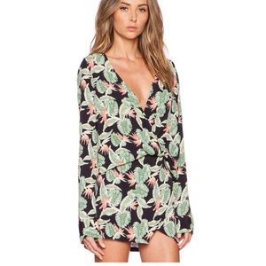 For love & Lemons Aloha set